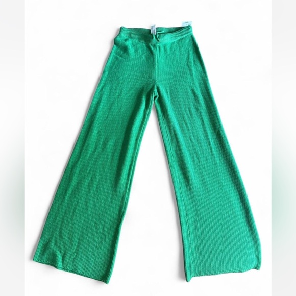 Forever 21 Pants - Green forever 21 knit wide leg pants size large NWT